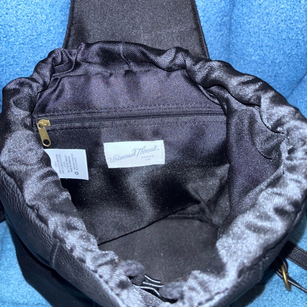 Universal Thread Black Backpack with Zipper - image 5